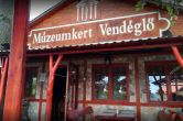 muzeumkert-vendeglo-01085BBC92-51F8-27A3-DB0D-32F7AA5FC988.jpg